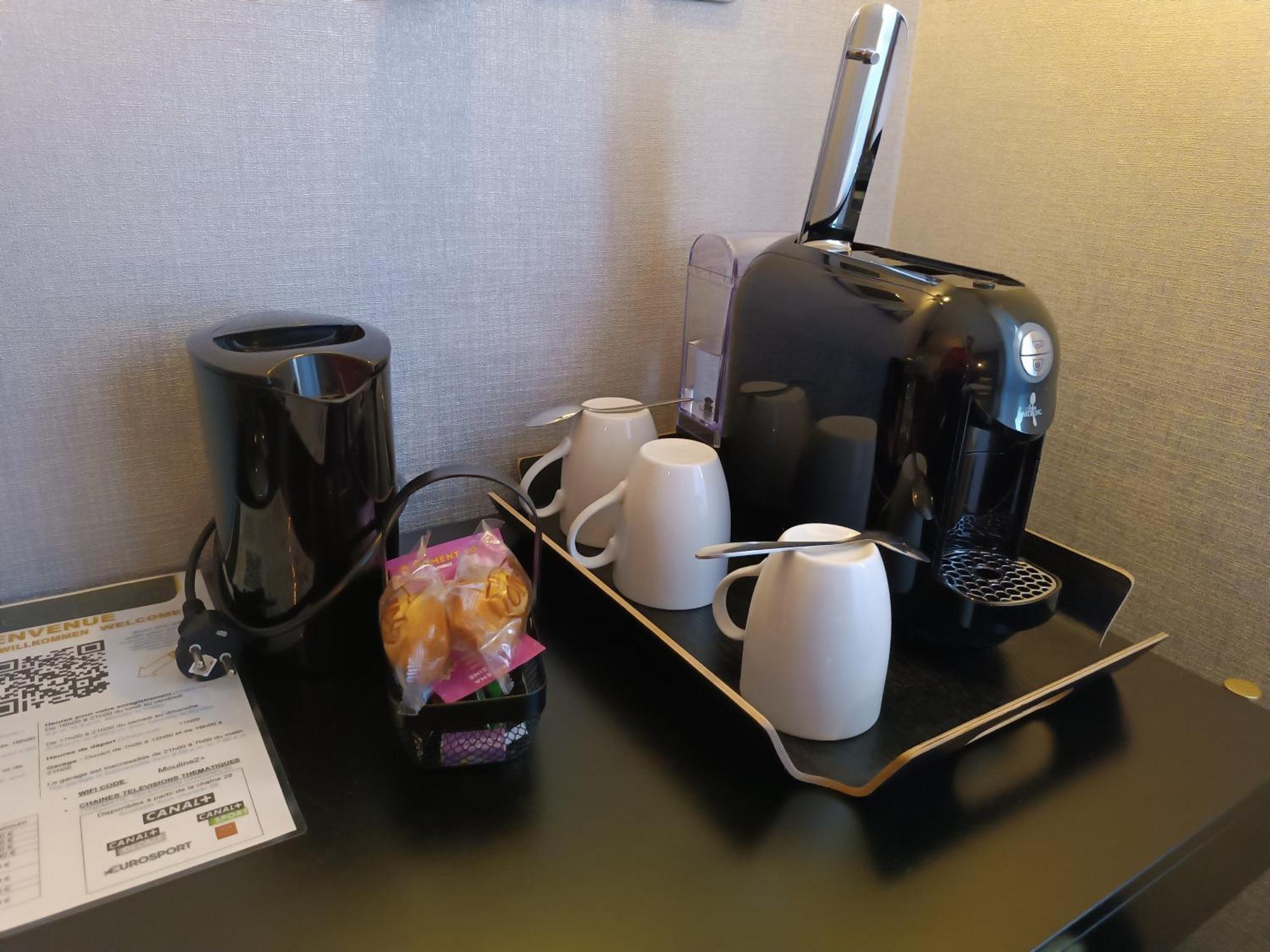 Contact Hotel Limoges - Hotel Des Deux Moulins エクステリア 写真