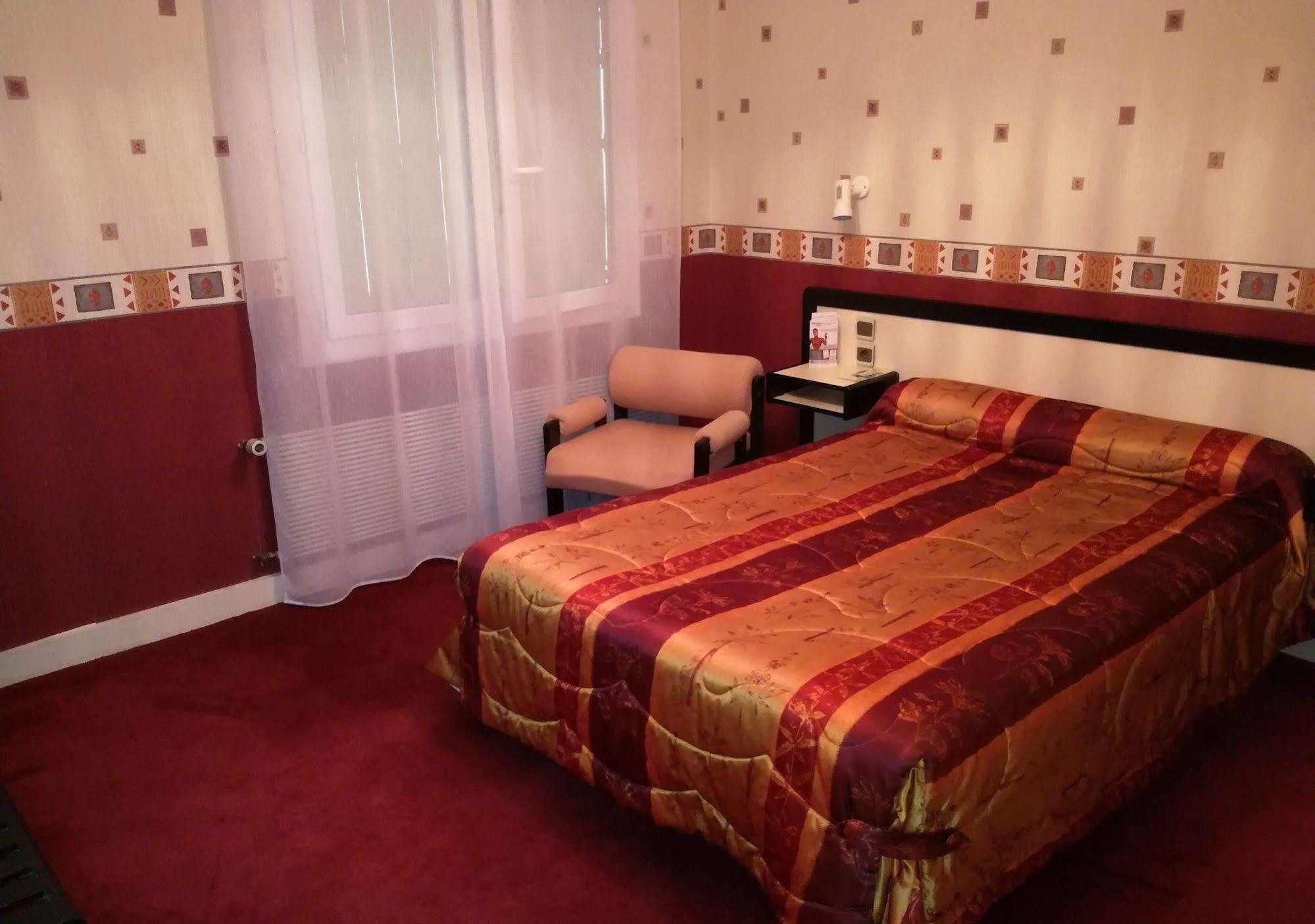 Contact Hotel Limoges - Hotel Des Deux Moulins エクステリア 写真